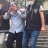 Benzin kapağıyla otomobil çalarken yakalandı Benzin kapağıyla otomobil çalarken yakalandı