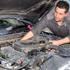 Motor ustası, egzozdan çıkan zehirli gazları yok eden cihaz üretti