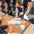 Tunç Soyer’den şehit ailesine taziye ziyareti Tunç Soyer’den şehit ailesine taziye ziyareti