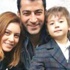 Kenan, Sinem'i yalnız bırakmıyor
