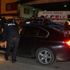 Adana'da 'dur' ihtarına uymayan ehliyetsiz sürücü polisi alarma geçirdi Adana'da 'dur' ihtarına uymayan ehliyetsiz sürücü polisi alarma geçirdi