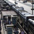 Metrobüs durağında şüpheli bavul alarmı Metrobüs durağında şüpheli bavul alarmı