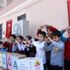 Minik kalplerden kocaman yardım
