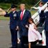 Trump, torunlarıyla 17 günlük tatile başladı Trump, torunlarıyla 17 günlük tatile başladı