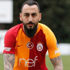 Galatasaray'da iki isimle yollar ayrılıyor Galatasaray'da iki isimle yollar ayrılıyor