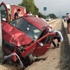 Gelinliğiyle ambulans bekledi