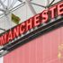 Manchester United taraftarları takımın antrenmanını engelledi