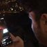 İzmir'de bazı vatandaşların, cep telefonlarıyla yangını canlı yayın yaptığı görüldü İzmir'de bazı vatandaşların, cep telefonlarıyla yangını canlı yayın yaptığı görüldü