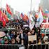 Navalny’nin tutuklanmasına yönelik protesto gösterileri devam ederken Putin’in sarayı iddiaları ortamı daha da gerdi Navalny’nin tutuklanmasına yönelik protesto gösterileri devam ederken Putin’in sarayı iddiaları ortamı daha da gerdi