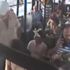Kocaeli’de halk otobüsü, etek giyen kadından ‘rahatsız olan yolcu’ yüzünden karakola çekildi