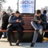 İstanbul'da telefon şarj eden banklar boş kalmıyor İstanbul'da telefon şarj eden banklar boş kalmıyor
