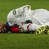 Kupada sakatlanan Paris Saint Germain'li Neymar, 1 ay forma giyemeyecek