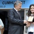 Şampiyon yüzücü, okulunun gururu oldu Şampiyon yüzücü, okulunun gururu oldu