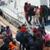 İzmir'de Yunanistan'a kaçmak isteyen 46 kişi yakalandı