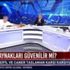 Erzincan'da minibüs ile otomobil çarpıştı: 17 yaralı