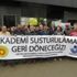Marmara Üniversitesi'nden ihraç edilen akademisyenler uğurlandı Marmara Üniversitesi'nden ihraç edilen akademisyenler uğurlandı