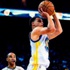 Curry bunu da yaptı: Üst üste 77 üçlük