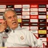 Mustafa Denizli Hagi ile yarışıyor!
