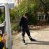 Karantinasının ikinci gününde sokağa çıktı, 'korona morona yok' dedi Karantinasının ikinci gününde sokağa çıktı, 'korona morona yok' dedi