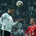 Beşiktaş taraftarından Oğuzhan Özyakup'a tepki