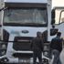 TEM otoyolunda TIR minibüse çarptı: 5 yaralı TEM otoyolunda TIR minibüse çarptı: 5 yaralı