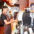 Türkiye’de de şubesi olan fast food zinciri zehirledi: Salatanın içinden insan dışkısı çıktı Türkiye’de de şubesi olan fast food zinciri zehirledi: Salatanın içinden insan dışkısı çıktı