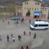 Bu okulun bahçesinden yol geçiyor! Bu okulun bahçesinden yol geçiyor!