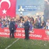 Konak Belediyespor kupasını aldı