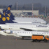 Lufthansa'da 930 uçuş daha iptal oldu