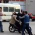 Adana'da yaya geçidi kavgası Adana'da yaya geçidi kavgası