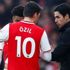 Arteta'dan Mesut Özil açıklaması! "Mutlu değil"