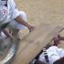 Üzerinden tam bin 222 motosiklet geçen Hindistanlı karate ustası sıra dışı rekora imza attı Üzerinden tam bin 222 motosiklet geçen Hindistanlı karate ustası sıra dışı rekora imza attı