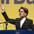 Akşener'den Çavuşoğlu ve Albayrak'a çağrı Akşener'den Çavuşoğlu ve Albayrak'a çağrı
