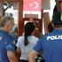 Maske uyarısı yapan cami güvenlik görevlisi bıçaklandı Maske uyarısı yapan cami güvenlik görevlisi bıçaklandı