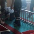 Camide kendini ateşe verdi
