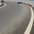 Köprüden otoyola düşen motosiklet sürücüsü öldü