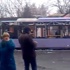 Donetsk'te otobüs durağına top mermili saldırı: 13 ölü Donetsk'te otobüs durağına top mermili saldırı: 13 ölü
