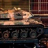 Çalıntı oto ararken tank buldular
