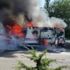 Seyir halindeki ambulans alev alev yandı