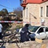 Ayvalık'ta araba otelin bahçesine uçtu, 1 ölü var