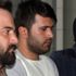 Evine ateş eden husumetlisini öldürdü Evine ateş eden husumetlisini öldürdü