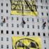Greenpeace'den gökdelende nükleer eylemi Greenpeace'den gökdelende nükleer eylemi