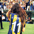 İdil Fırat'ı Persie’nin eşi sandılar!