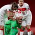 Juventus'un oynamaya devam eden efsane kaleci Buffon, Roma'ya Uğurcan Çakır için kefil oldu Juventus'un oynamaya devam eden efsane kaleci Buffon, Roma'ya Uğurcan Çakır için kefil oldu