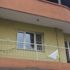 Manisa'da yıkılma tehlikesi olan bina boşaltıldı Manisa'da yıkılma tehlikesi olan bina boşaltıldı
