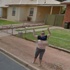 Google Street View aracına göğüslerini gösterdi olanlar oldu