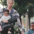 İki çocuklu Charlize Theron